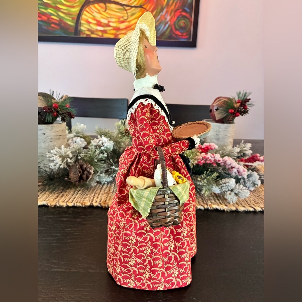 Breyers Choice Christmas Caroler - Picture 6 of 8